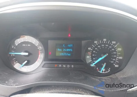 2013 Ford Fusion S z USA, uszkodzony, nr VIN 3FA6P0G76DR161019